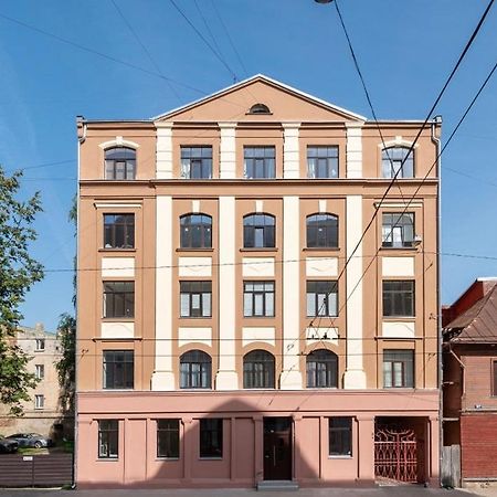 Spacious Home In Central Рига Екстериор снимка